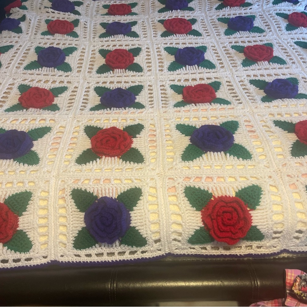 Handmade Crochet Blanket with 3-D Rose‎ Design